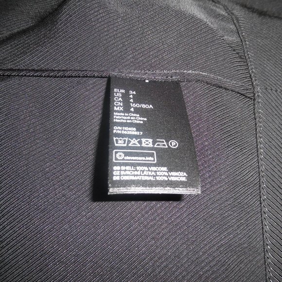 NWT H&M Studio Collection Runway Black Wrapover Cocktail Top Sleeveless Vest 4 - Picture 10 of 10